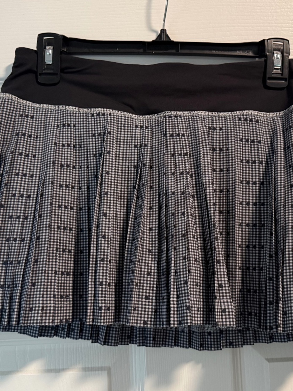 Rare Lululemon Pleat to Street Skirt II, Sz 6, EUC.
